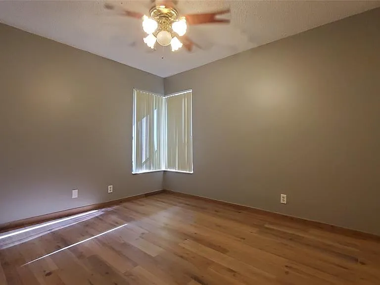 3831 Cocoplum Cir #3592 — Photo 8