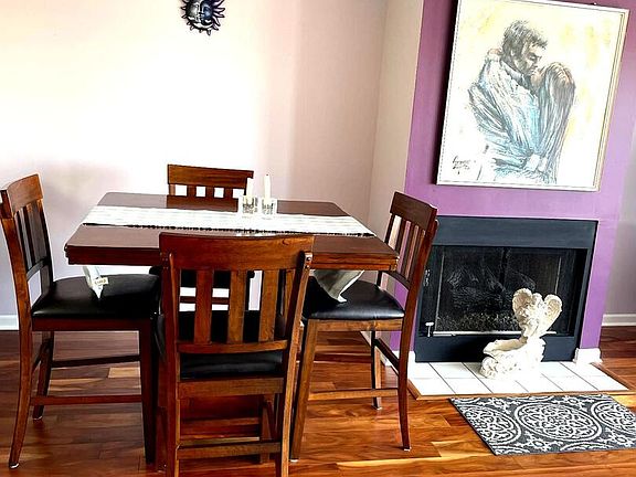 3rd image of 362 Kelburn Rd APT 324