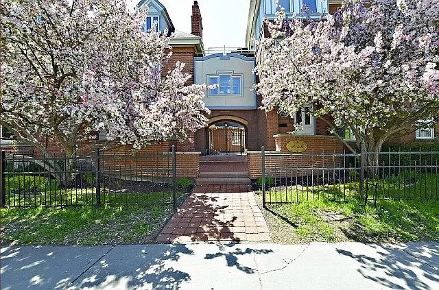 292 Laurier Ave E #6