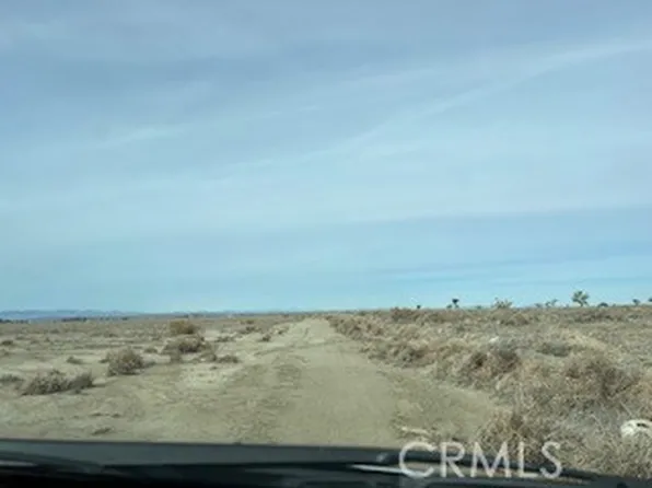 105 E Avenue H #9, Lancaster, CA 93535