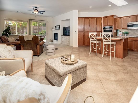 5th image of 1200 Villagio Dr