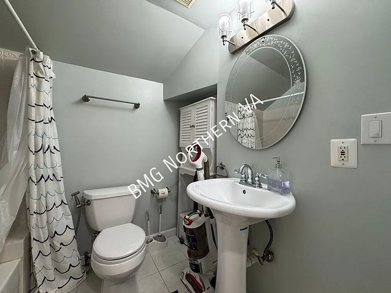 1909 Rollins Dr — Photo 39
