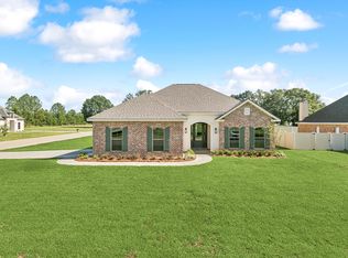 The Preston Plan, Heritage Oaks, Picayune, MS 39466