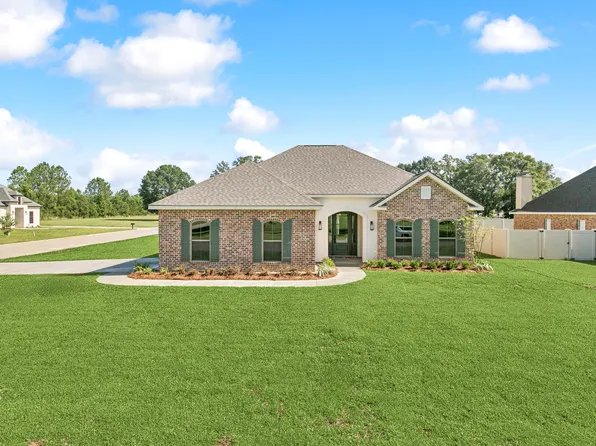 The Preston Plan, Heritage Oaks