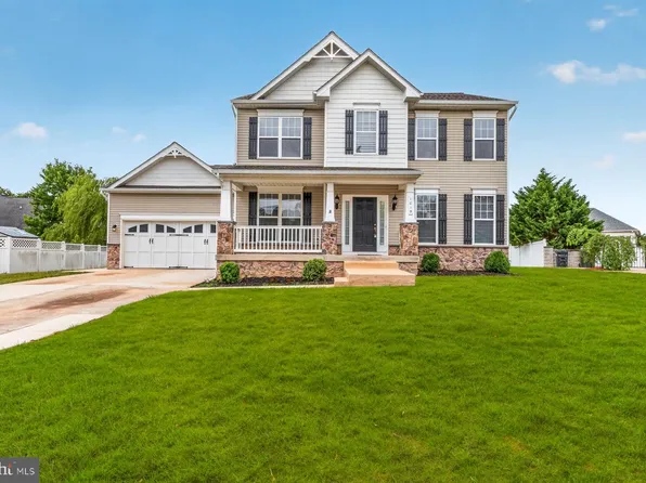 1019 Martin Dr, La Plata, MD 20646