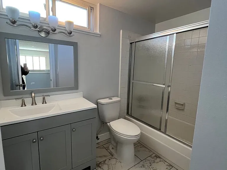 2173 Hietter Ave — Photo 12