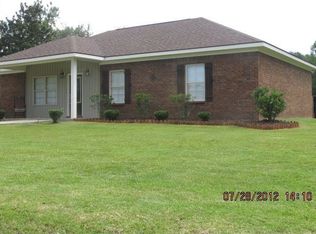 9 Creax Rd, Axis, AL 36505
