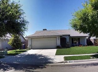 831 W Greg St, Farmersville, CA 93223
