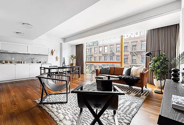 1st image of 30 Orchard St APT 3