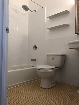 Rented by Oxford Property Group | media 10