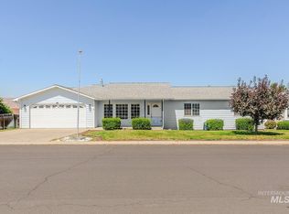919 Magnolia St, Lewiston, ID 83501