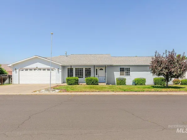 919 Magnolia St, Lewiston, ID 83501