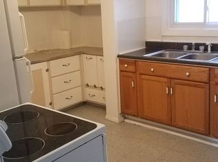 1432 Main Rd APT 2, Eddington, ME 04428