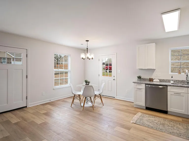 7225 Howard Bennett Way — Photo 5