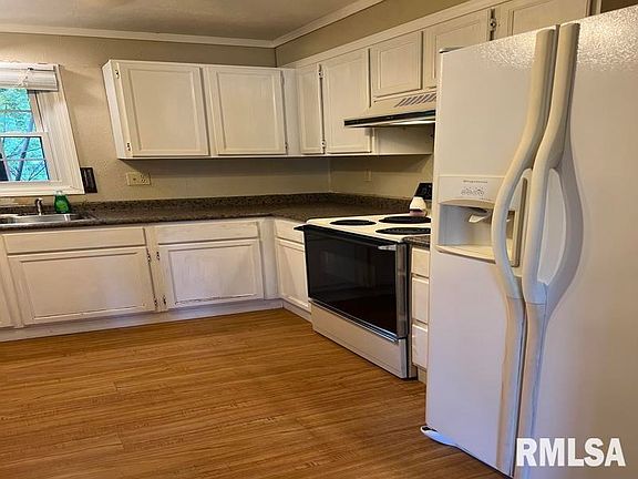 5th image of 608 Briarwood Dr