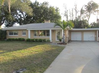 605 Palm Ave, Belleair, FL 33756