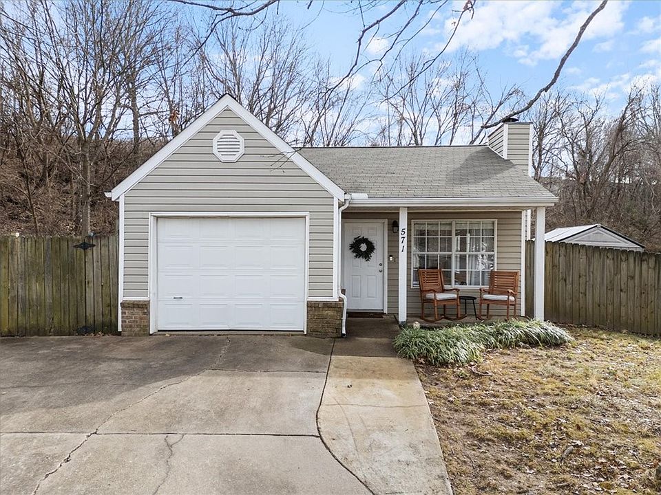 1st image of 571 E Evergreen Ln