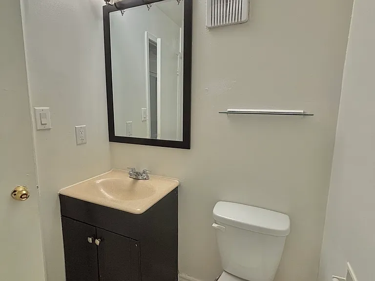 425 Rathburn Rd E #74 — Photo 19