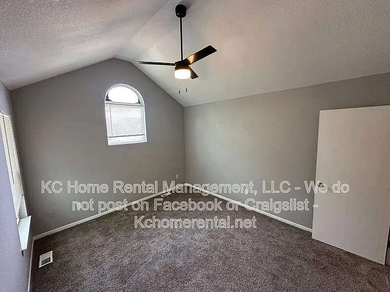 503 SW 4th St — Photo 18