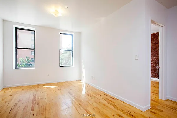 Rented by Town Residential | media 17