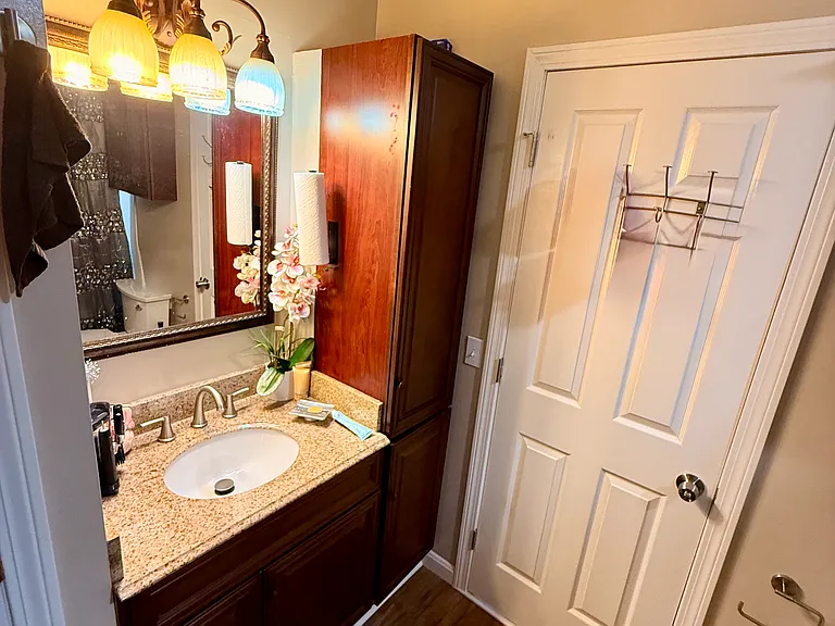 11 Devon Commons Ln — Photo 31