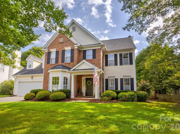 1428 Lockhart Pl NW, Concord, NC 28027
