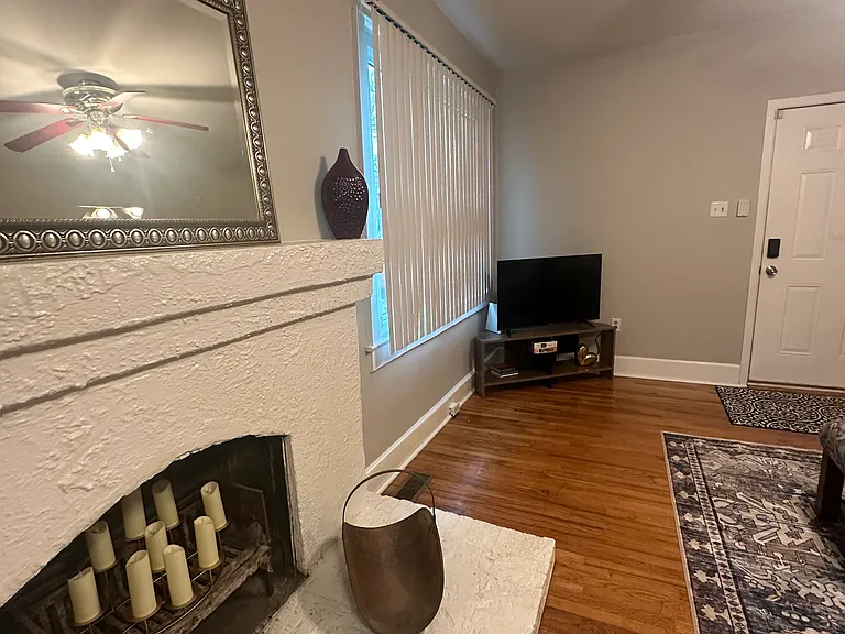 1528 Edgewood Ave — Photo 5