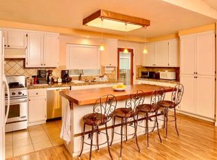 2090 Firwood Ave, Santa Rosa, CA 95403