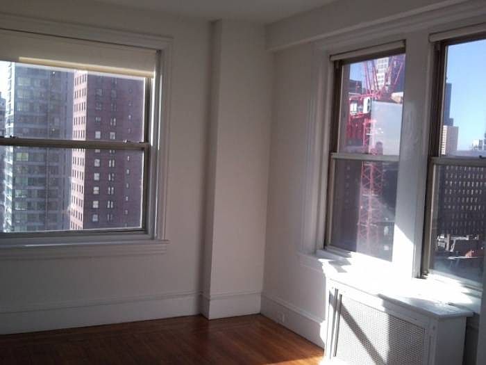 2nd image of 257 S 16th St #(13b)