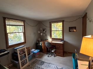 24 University St, Portland, ME 04103