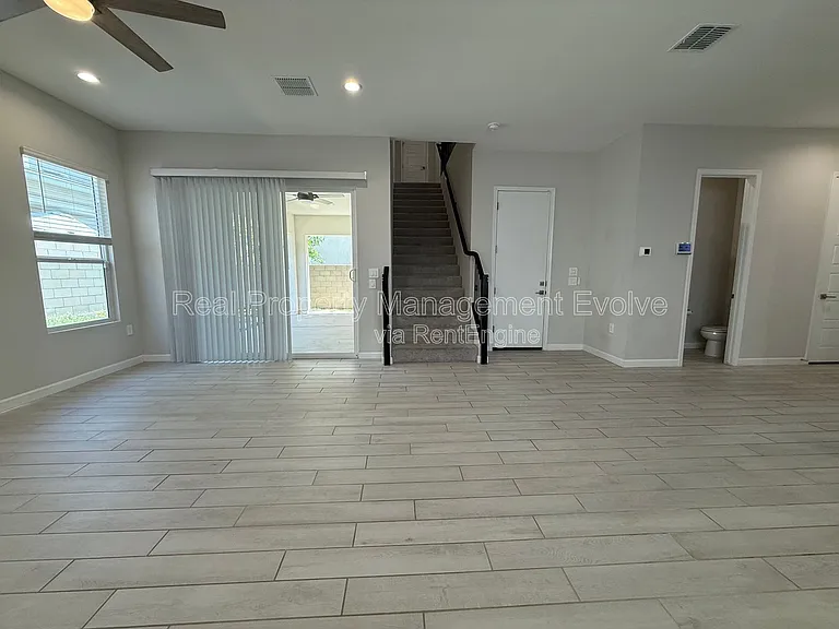 5118 E Anderson Dr — Photo 5