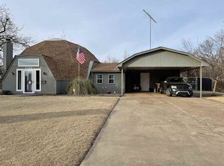 2502 E Cypress Ave, Enid, OK 73701