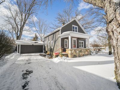 629 N Main St, Chelsea, MI, 48118