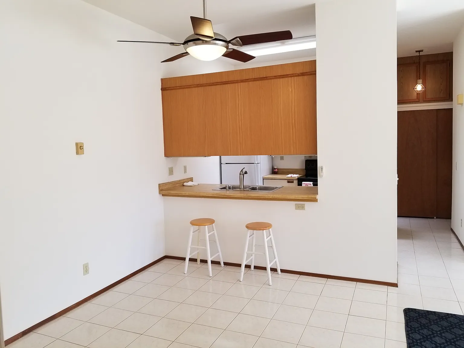 8328 Regents Road — Photo 4