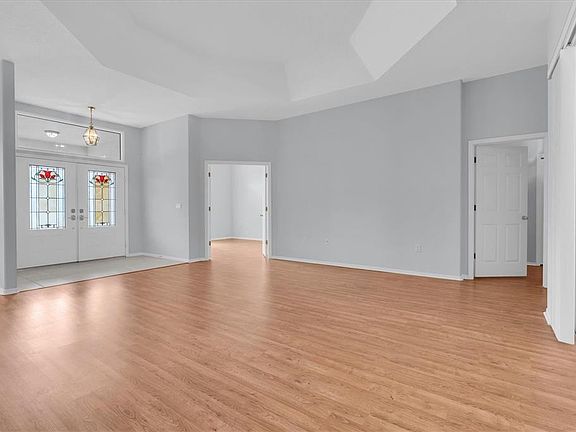 5th image of 1014 Arlinbrook Dr