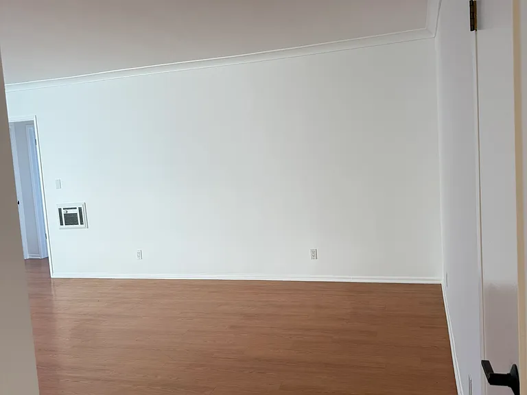 1330 California Ave #108 — Photo 2