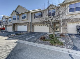 8527 Lakeview Ter, Savage, MN 55378