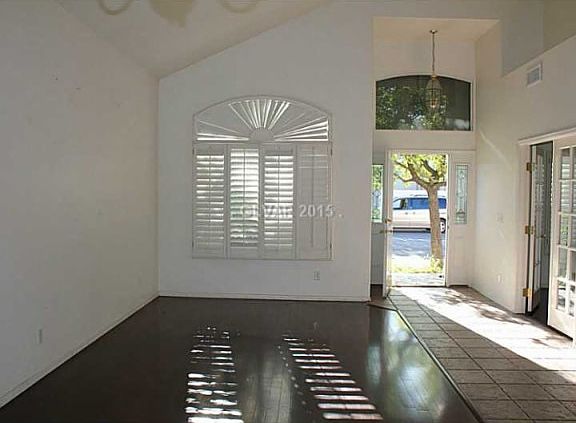 5th image of 2424 Shady Vista Dr