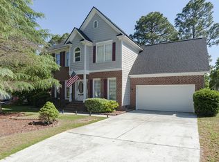 413 Larchmont Rd, Fayetteville, NC 28311