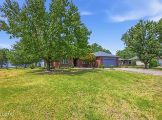 2912 N Ozark Ave, Joplin, MO 64801