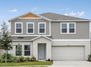 2433 Oakwood Ln, Davenport, FL 33837