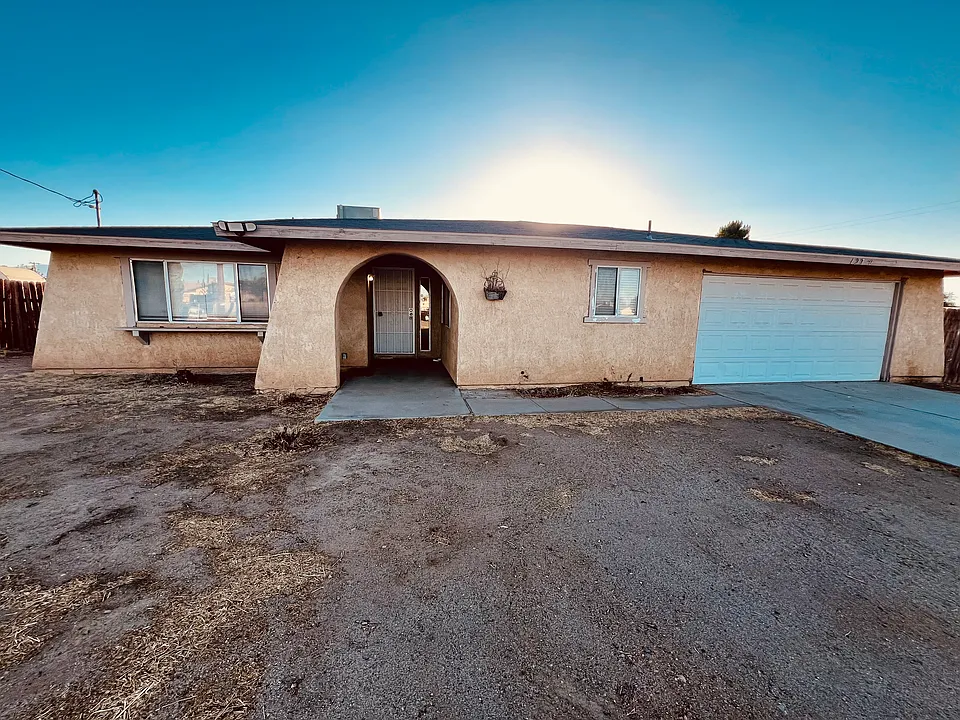 12750 Senecio Rd