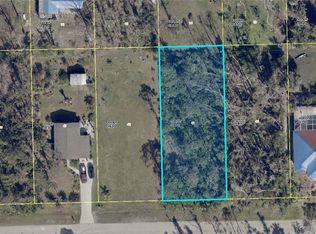 3644 Citrus St, Saint James City, FL 33956