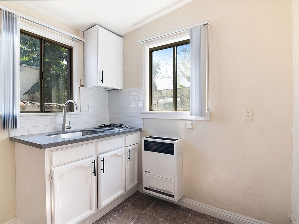 1st image of 131 S Boyle Ave #10
