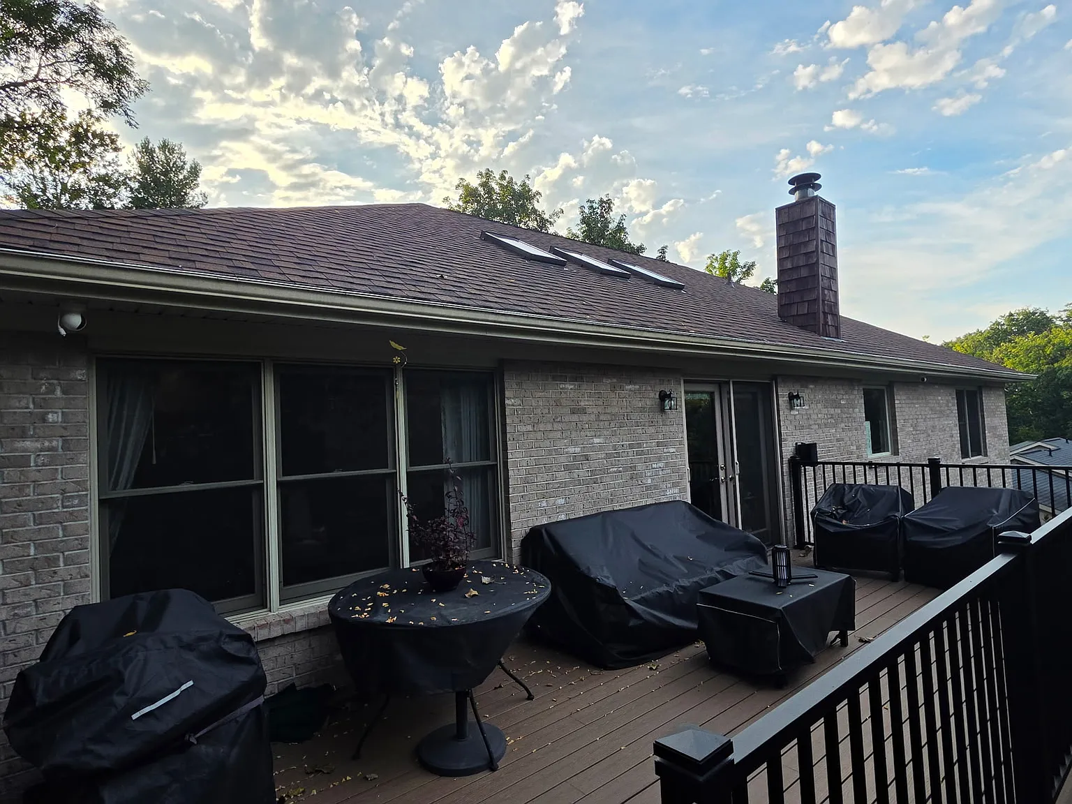 5 bed, 3.5 bath, 3950 sqft, $3,950 — Photo 4