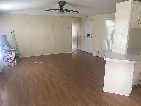 4th image of 418 Plantation Dr