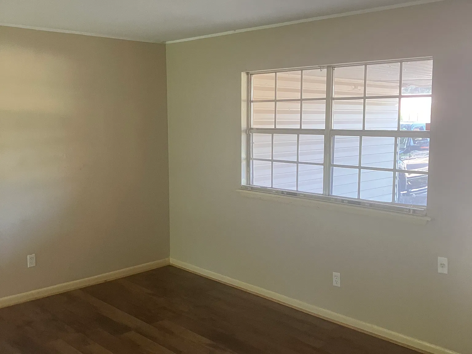 3 bed, 1023 sqft, $1,200 — Photo 4
