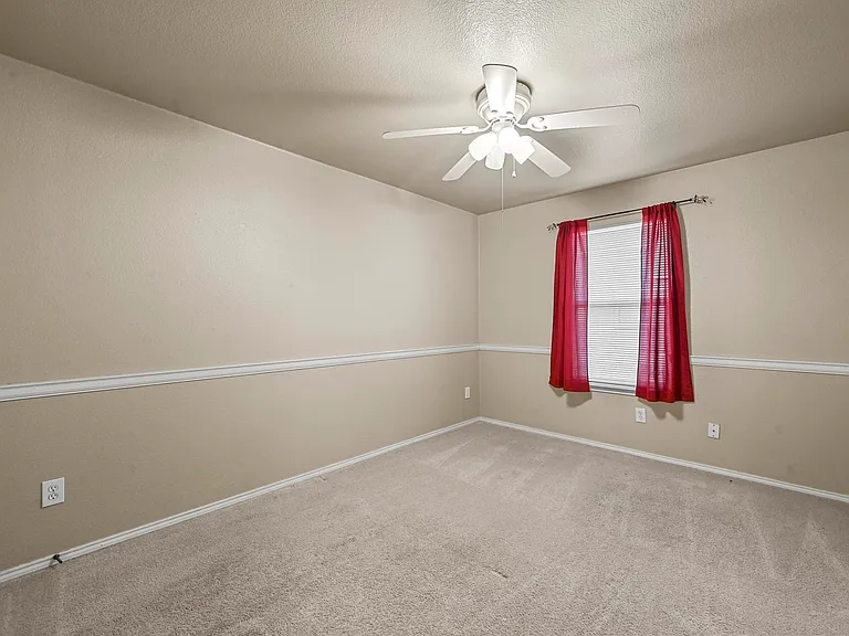 12482 Shepherds Hill Ln — Photo 24