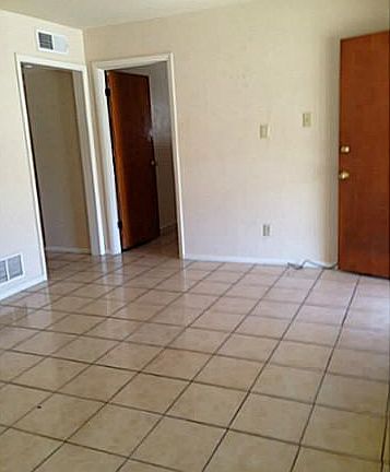 4th image of 1245 Dakota St
