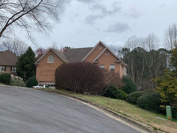 2nd image of 9235 Tuckerbrook Ln